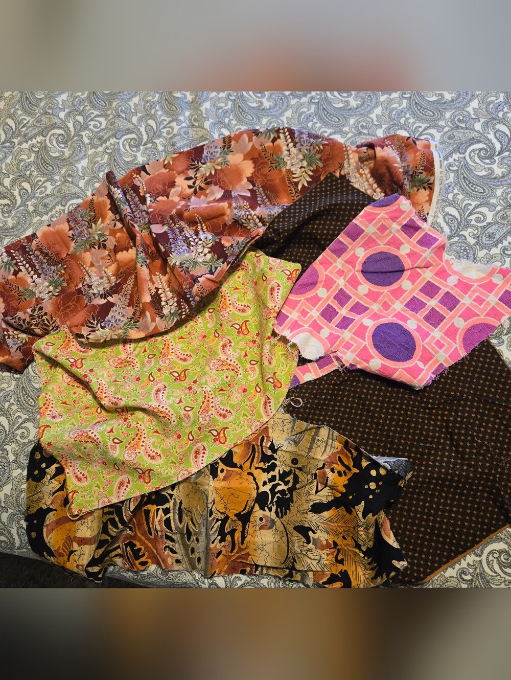 LOT Of 5 Mixed Fabric Scraps Vintage/2006